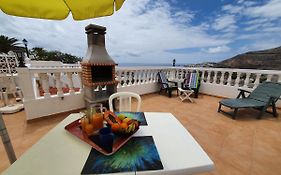 Rooftop Sun Lounge With Ocean Views